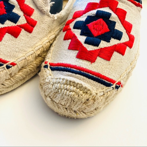 Soludos beige/red/black tribal embroidered shoes - Picture 5 of 8